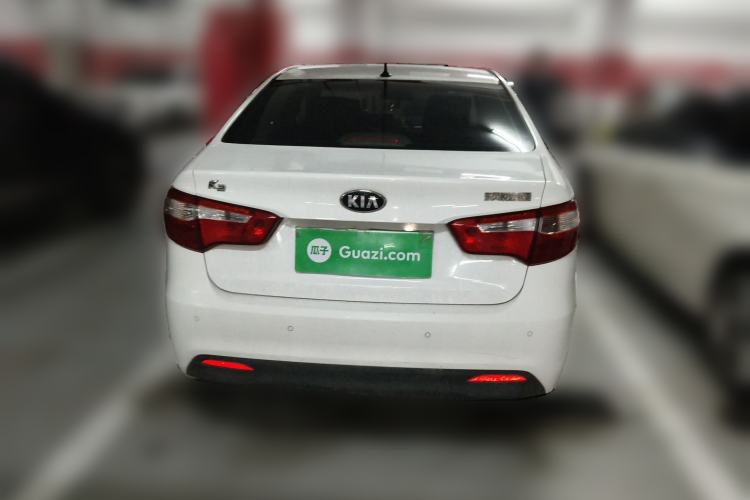 Used Kia K2 2012 Sedan 1.4L MT TOP Commemorative Edition
