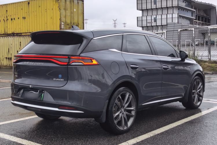 Used BYD Tang New Energy 2019 EV600D Four-Wheel Drive Smart Connectivity Leading Model Exterior 6