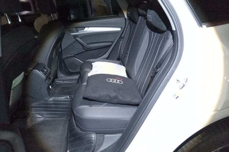 Used Audi Q5L 2021 40 TFSI Fashion Dynamic Model