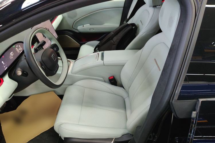 Used Zeekr 007 2025 Four-Wheel Drive Intelligent Driving Version 75 kWh Interior 3