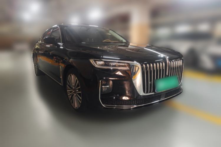 Used Hongqi H9 2022 2.0T Smart Connect Flagship Edition Front Right 45 Deg