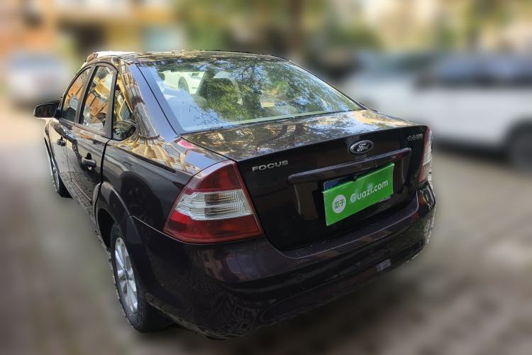 Used Ford Focus 2012 Sedan Classic 1.8L Automatic Fashion Edition