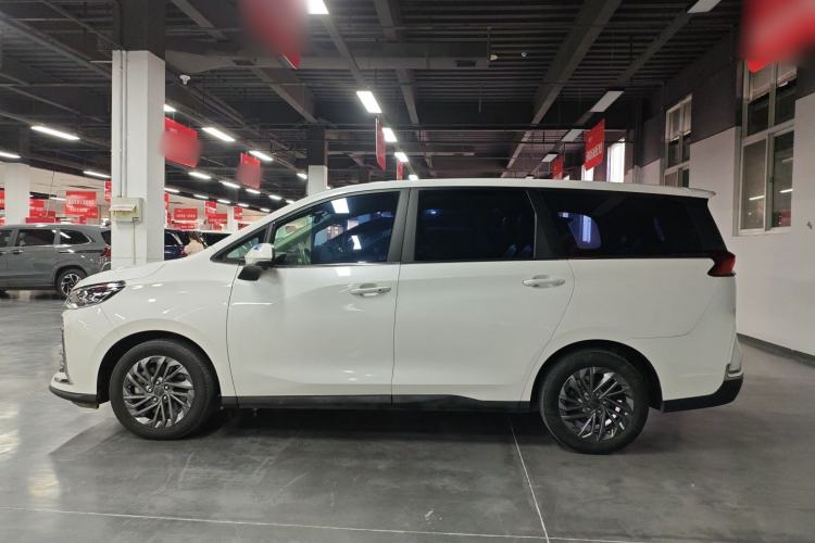 Used SAIC MAXUS G50 2023 PLUS 1.5T Happiness-Recommended Automatic Cruise Version
