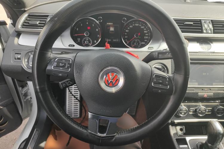 Used Volkswagen FAW-Volkswagen CC 2016 2.0 TSI Luxury Model Steering Wheel