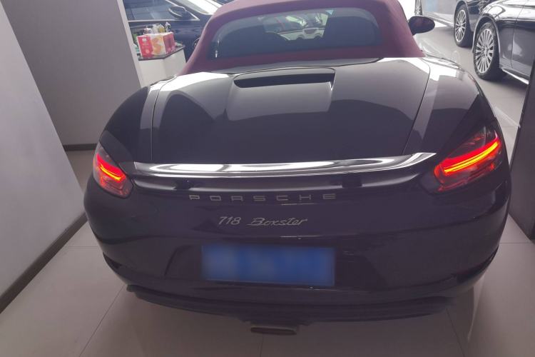 Used Porsche 718 2022 Boxster 2.0T
