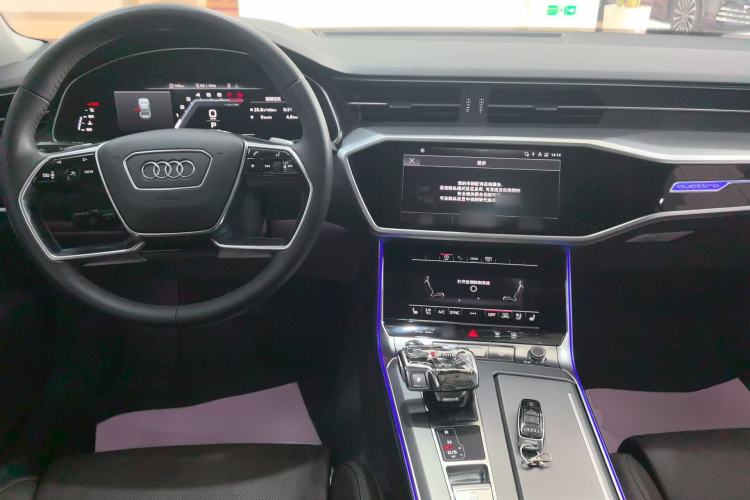 Used Audi A7L 2024 45TFSI quattro S-line Visionary Edition Flow Crystal Package