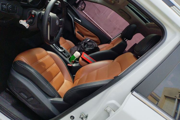 Used MG GS 2016 2.0TGI TST Four-Wheel Drive Flagship Edition
