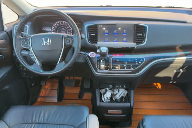 Used Honda Odyssey 2015 2.4L Smart Edition
