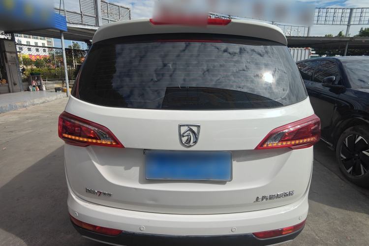 Used Baojun 730 2019 1.5L Manual Fashion Model 7-seater China VI