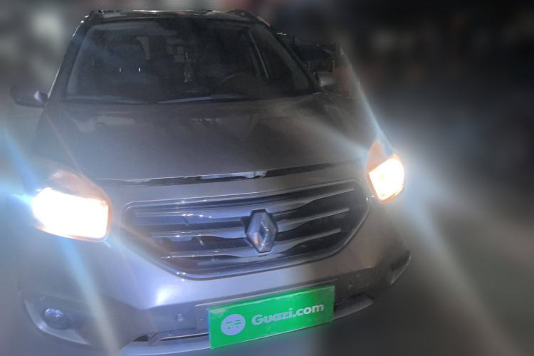 Used Renault Koleos 2012 2.5L Two-Wheel Drive Comfort Edition with Navigation