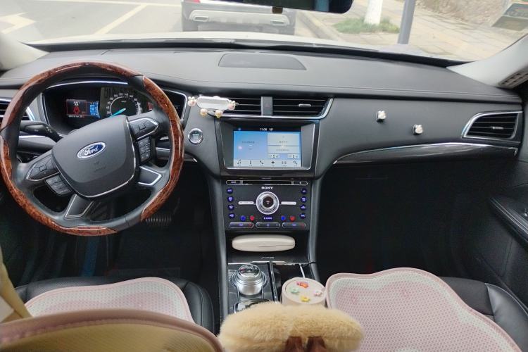 Used Ford Taurus 2017 EcoBoost 245 Luxury Model