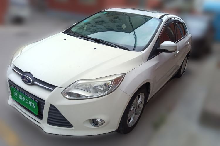 Used Ford Focus 2012 Sedan 1.6L Automatic Fashion Edition Guazi used car, China used car export, Used car for sale, Used cars, Cheapest cars for sale