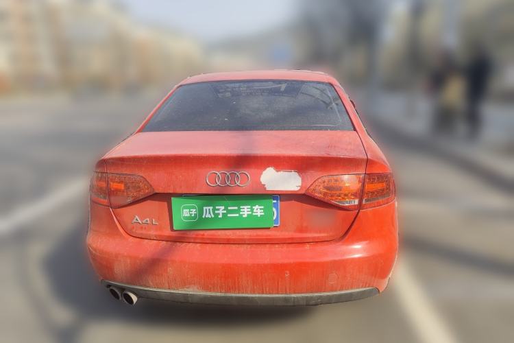 Used Audi A4L 2012 2.0 TFSI automatic Comfort trim level