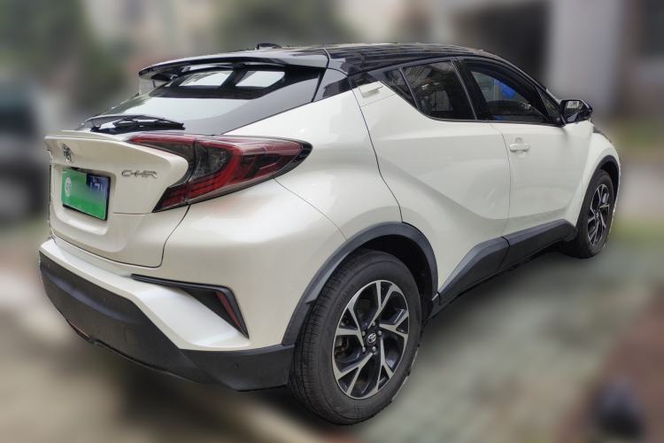 Used Toyota C-HR 2020 2.0L Luxury Edition Rear Right 45 Deg