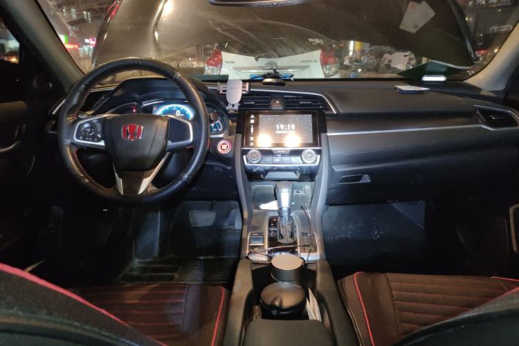 Used Honda Civic 2016 220TURBO CVT Luxury Edition