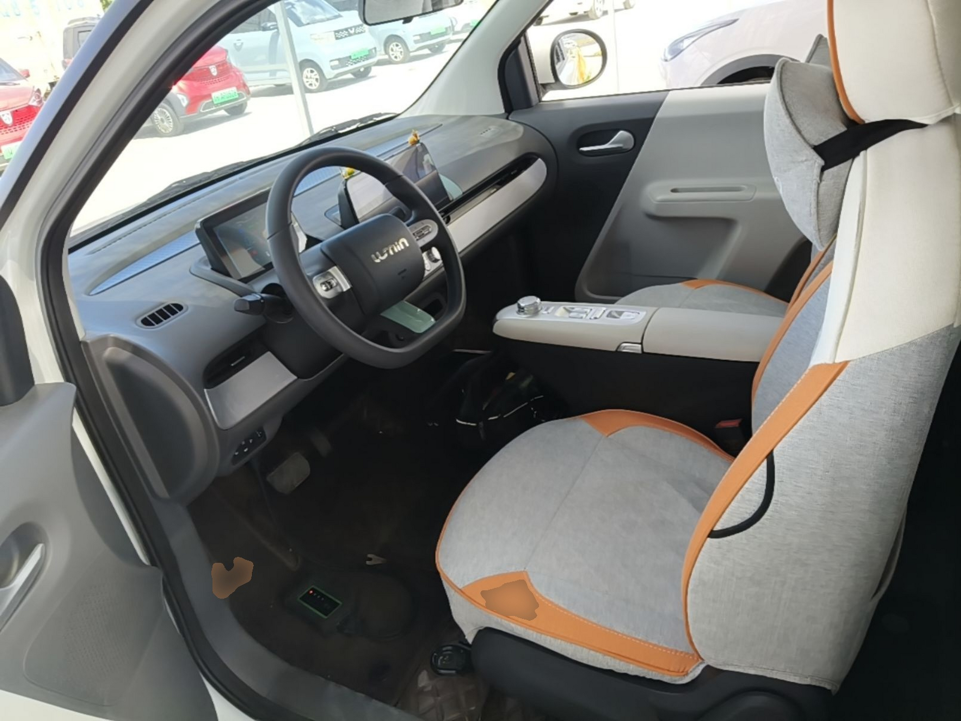Interior delantero