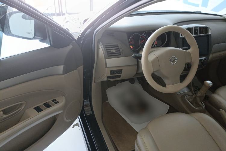 Used Nissan Sylphy 2016 Classic 1.6XE Manual Leading Edition Driver Seat