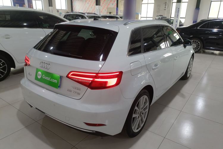 Used Audi A3 2019 Sportback 35 TFSI Ambition China VI Rear Right 45 Deg