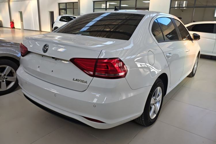 Used Volkswagen Lavida 2019 Lavida Start 1.5L Automatic Trendy Version China VI Standard