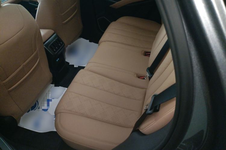 Used BYD Song L DM-i 2024 112 km Leading Edition Left Rear Seat