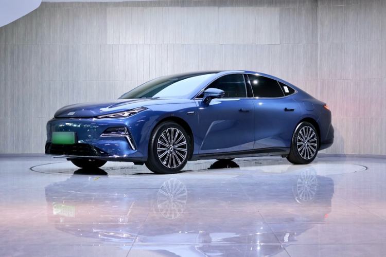 Used Geely Galaxy 8 2025 130km EM-i Flagship Edition