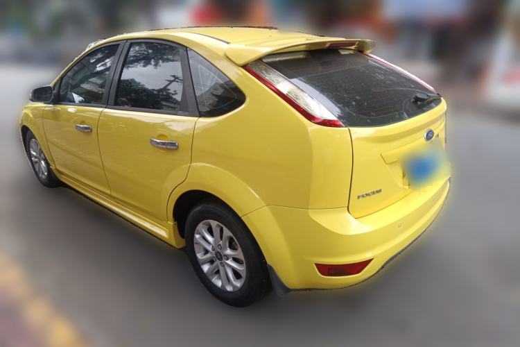 Used Ford Focus 2011 Hatchback 1.8L Automatic Fashion Edition