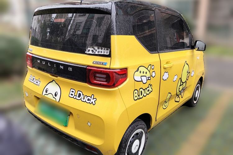 Used Wuling Hongguang MINIEV 2022 Macaron Premium Model – Lithium Ternary Battery
