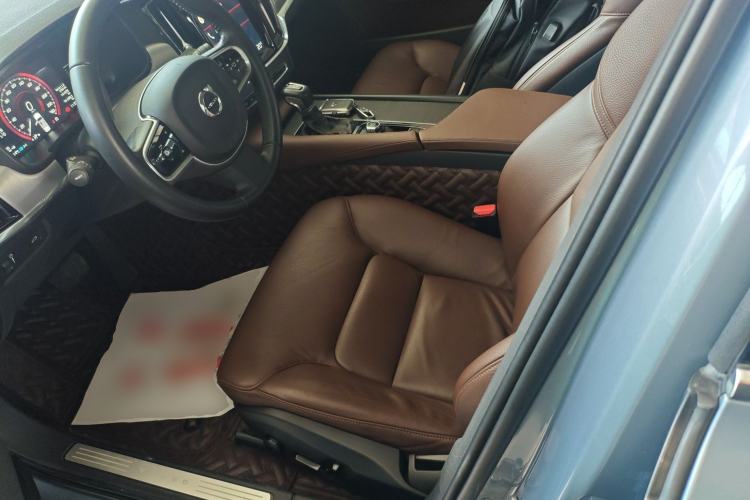 Used Volvo S90 2018 T4 Zhiyi Edition