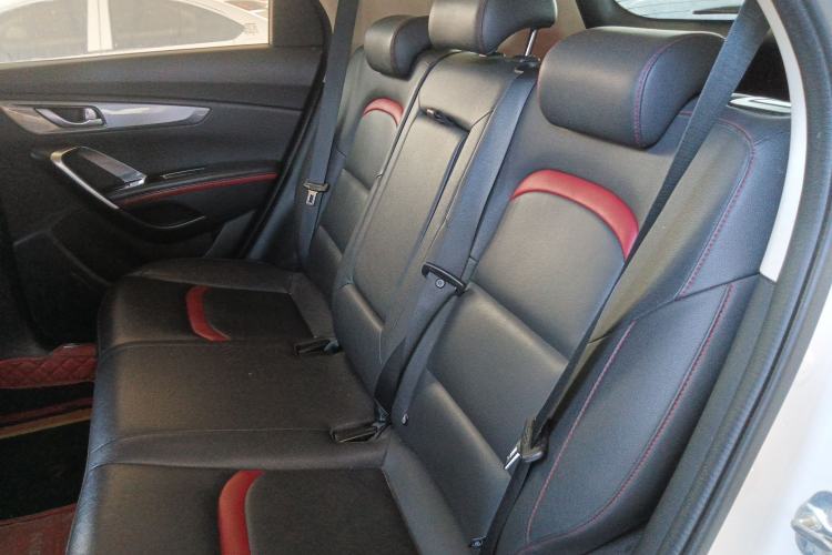 Used Changan CS55 2018 1.5T Automatic Colorful Edition China V Standard