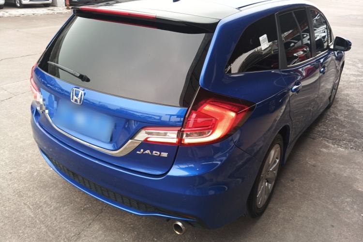 Used Honda Jade 2017 1.8L automatic Comfort version 5 seats
