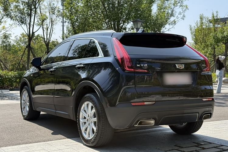 Used Cadillac XT4 2021 28T Two-Wheel Drive Tech Edition