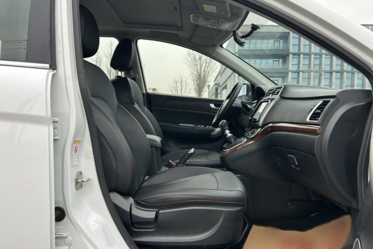 Used Haval H6 2017 Red-Label Sport Edition 1.5T Manual Two-Wheel Drive Elite Model
