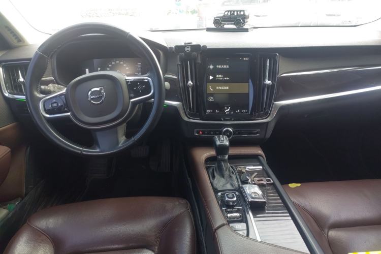 Used Volvo S90 2017 T4 Zhiyuan Edition