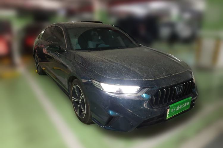 Used Honda Inspire New Energy 2023 ePHEV Smart Edition Front Right 45 Deg