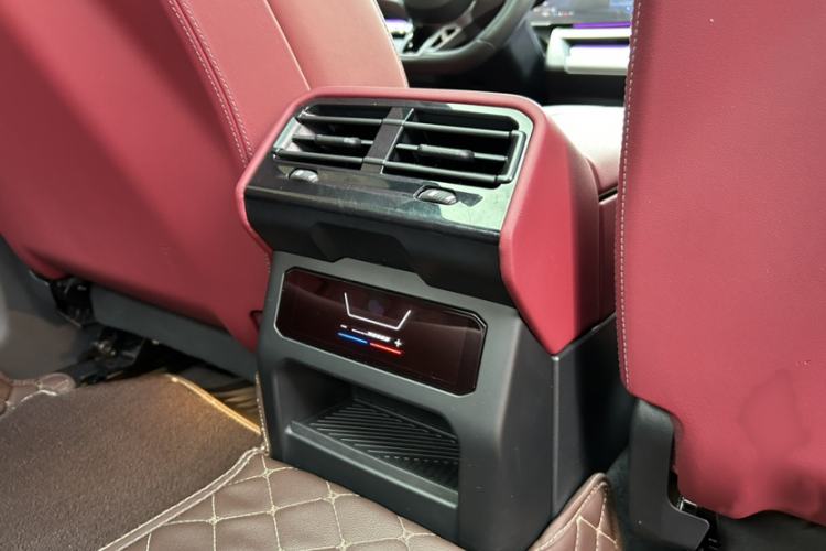 Used BMW 5 Series 2024 530Li Leading Model M Sport Package Interior 5