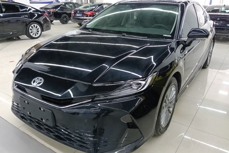 Used Toyota Camry 2024 Dual-Motor 2.0 HE Elite Edition