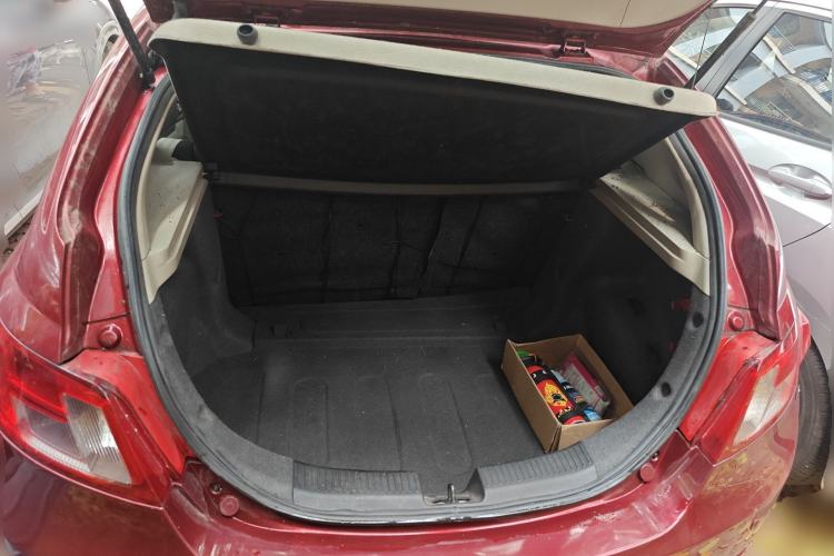 Used Geely Auto Classic Emgrand 2010 Hatchback 1.5L Manual Comfort Edition
