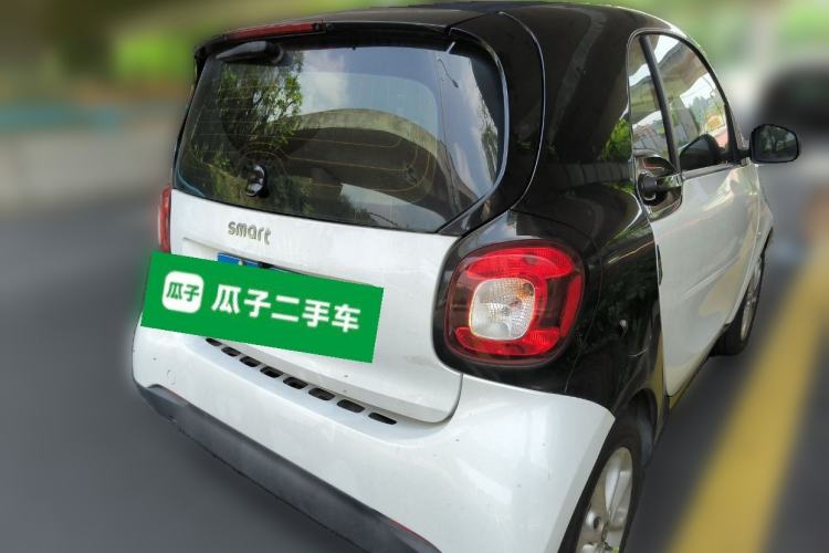 Used smart fortwo 2018 1.0L 52kW Hardtop Dynamic Version China V
