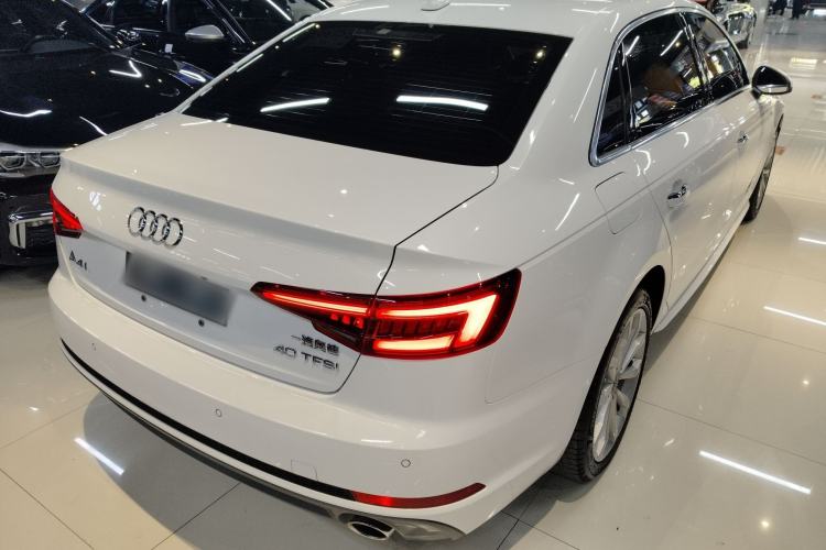 Used Audi A4L 2018 30th Anniversary Edition 40 TFSI Fashion Model