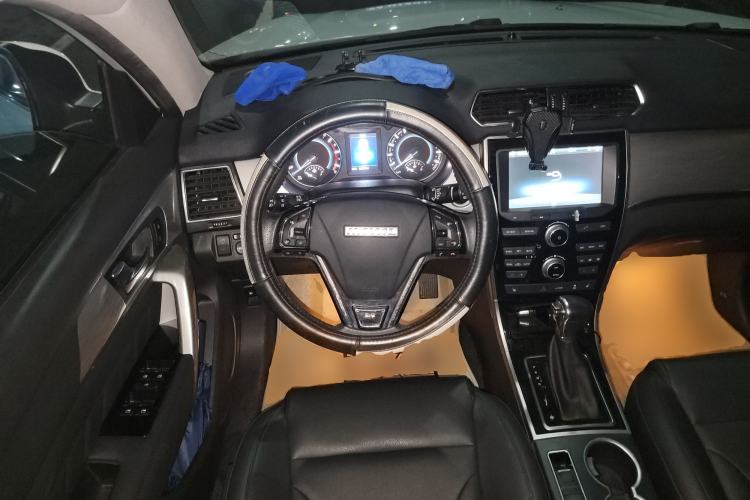 Used Haval H2 2016 Red-Label 1.5T Automatic Two-Wheel Drive Luxury Model