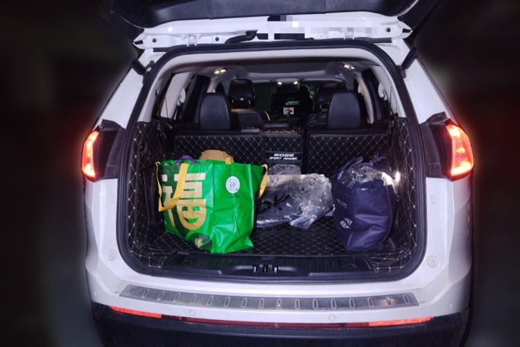 Used Ford Edge 2018 EcoBoost 245 Two-Wheel-Drive Titanium 7-Seater China V Standard
