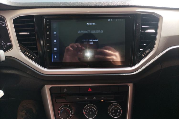 Used Volkswagen T-ROC 2019 230TSI DSG Two-Wheel-Drive Advanced Version China VI Standard
