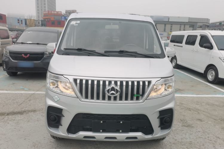 Used CHANGAN KAICHENG Ruixing M60 2023 1.6L CNG Comfort-Grade 6-Seater Passenger Vehicle Front