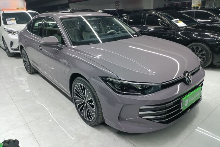 Used Volkswagen Passat 2025 Pro 380TSI Dragon Edition Exterior 1