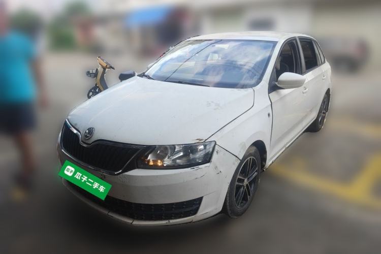 Used Skoda Rapid Spaceback 2016 Revised Version 1.6L Manual Front-Drive Edition Guazi used car, China used car export, Used car for sale, Used  cars, Cheapest cars for sale