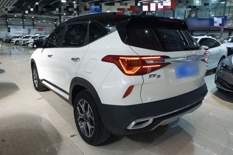 Used Kia KX3 2021 1.5L CVT Trend Edition Rear Left 45 Deg