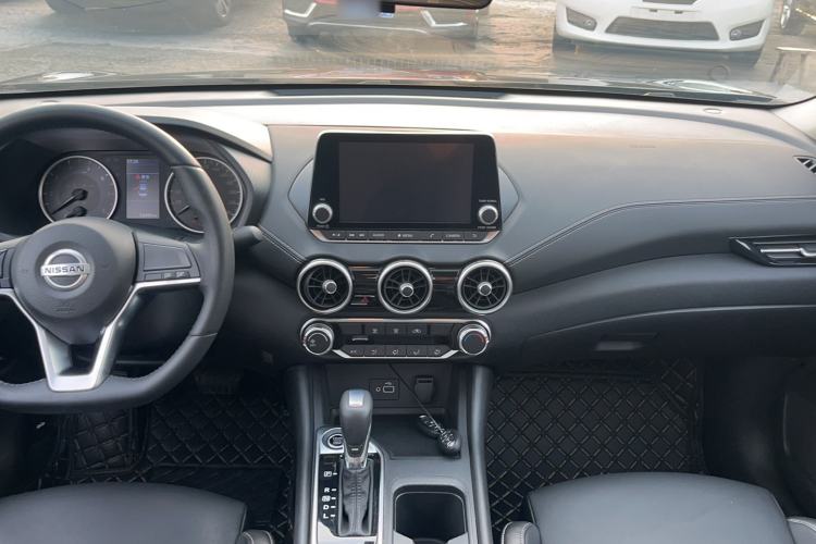 Used Nissan Sylphy 2020 1.6L XL CVT Enjoyment Edition Center Console