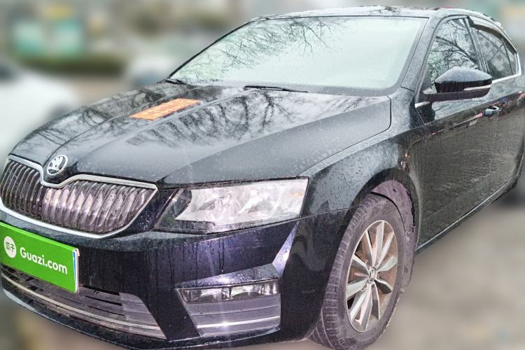 Used Skoda Octavia 2017 Classic Model 1.6L Manual Comfort Edition