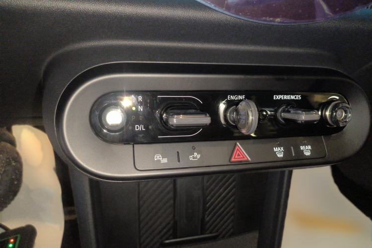 Used MINI MINI 2025 1.5T COOPER Classic Edition Five-Door Version