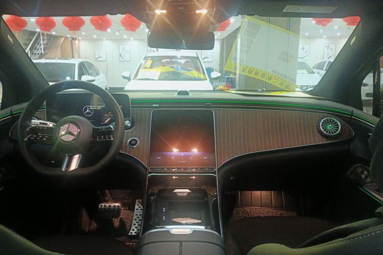 Used Mercedes-Benz EQE SUV 2023 350 4MATIC Luxury Edition